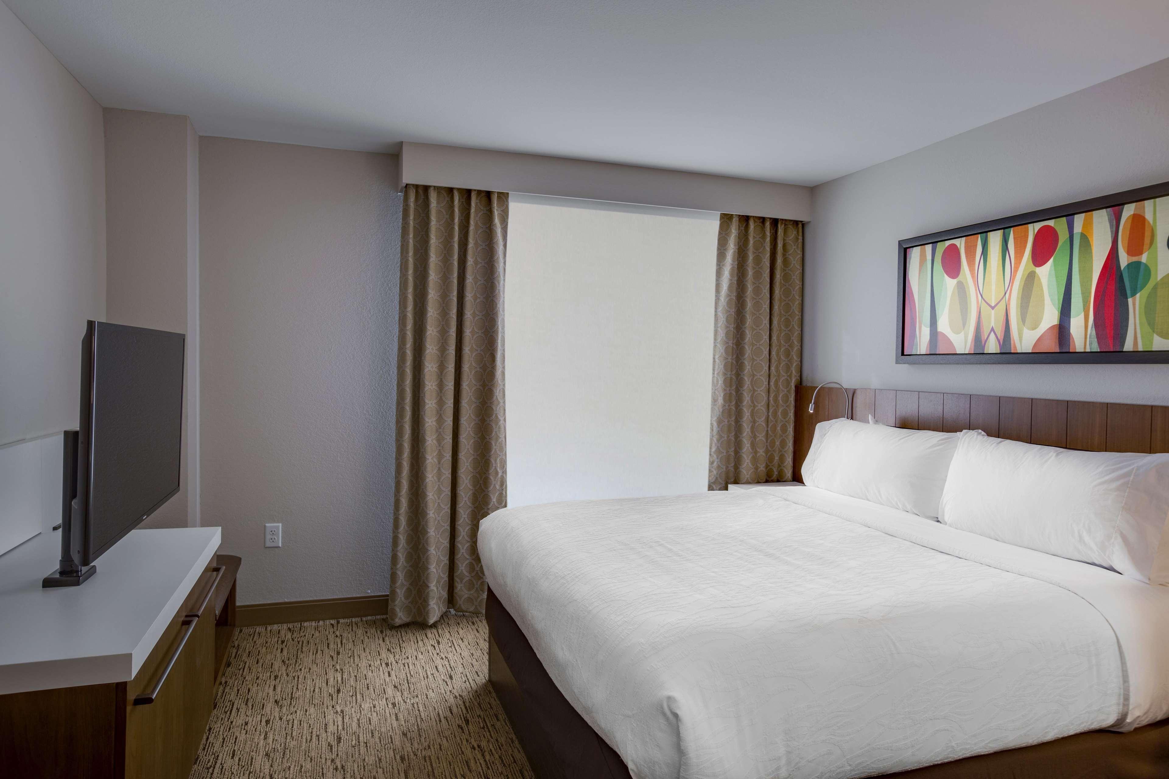 Hilton Garden Airport Hotel Oklahoma City