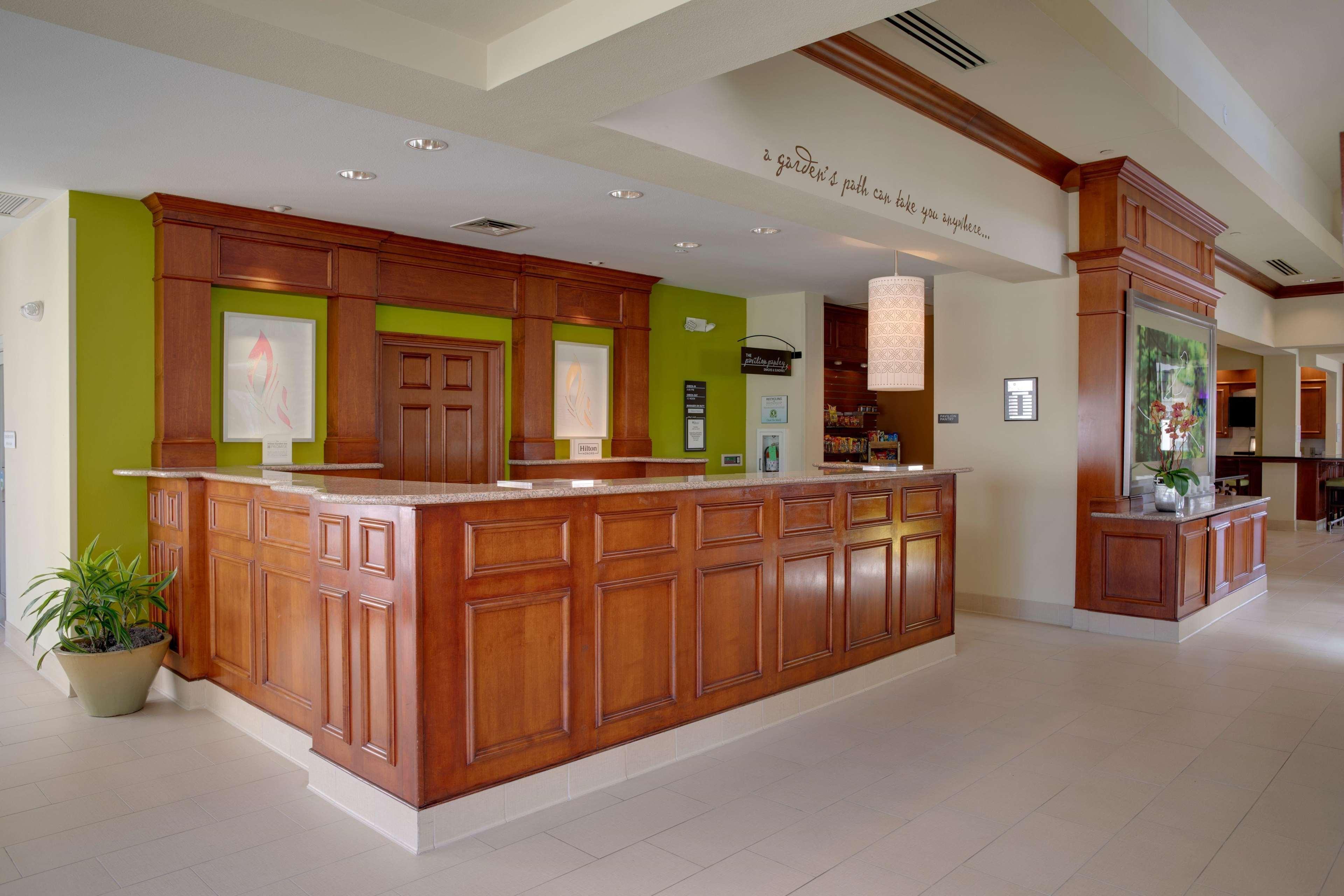Hotel Hilton Garden Airport 3*