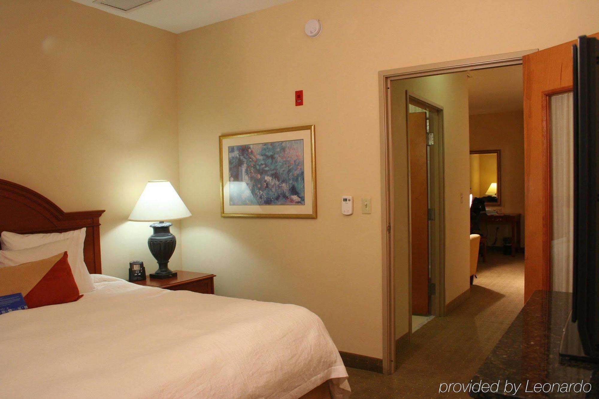 Hilton Garden Airport