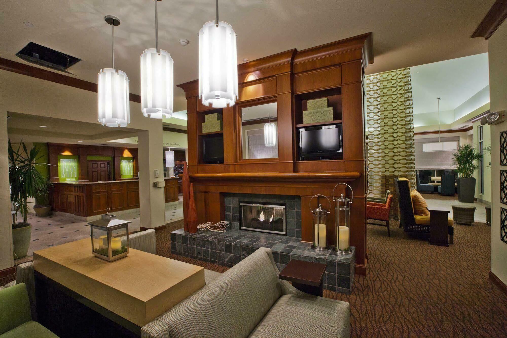 Hilton Garden Airport Hotel